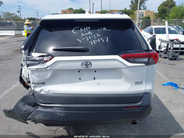 2T3C1RFV7LW076106 Toyota Rav4 Xle Premium
