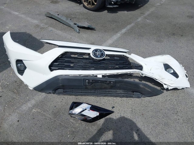 2T3C1RFV7LW076106 Toyota Rav4 Xle Premium