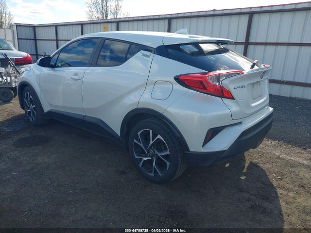 2018 TOYOTA C-HR NMTKHMBX8JR021260 Photo 2