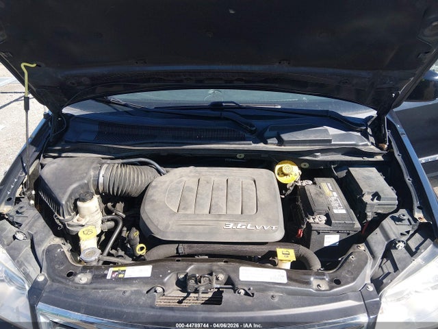 Продаж на аукціоні авто 2015 Chrysler Town & Country Touring, vin: 2C4RC1BG0FR715292, номер лоту: 44789744