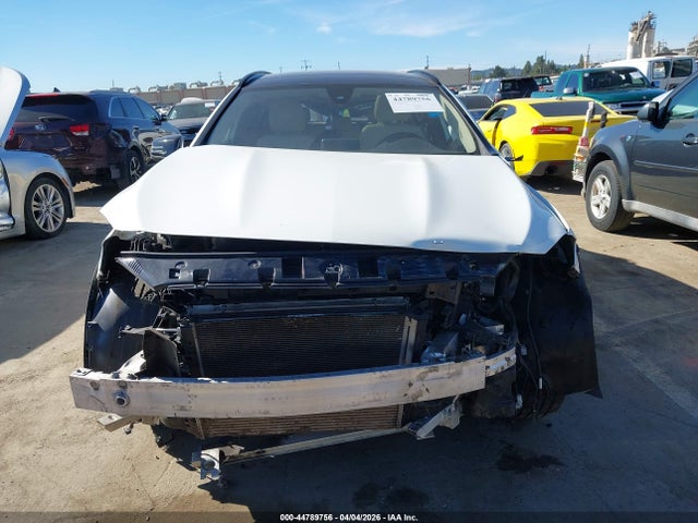 Продажа на аукционе авто 2019 Mercedes-benz Gla 250 4matic, vin: WDCTG4GBXKU007986, номер лота: 44789756
