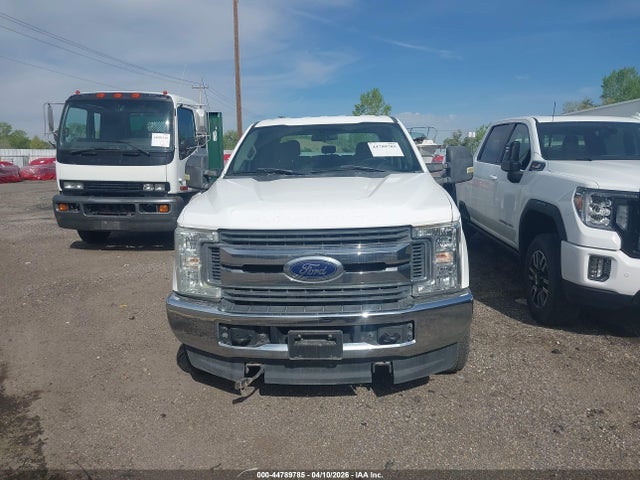 1FT7W3BT9HEC24887 Ford F-350 Xl