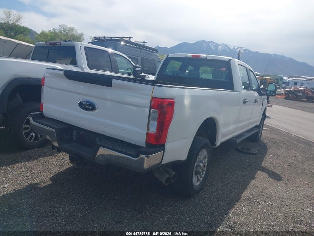 1FT7W3BT9HEC24887 Ford F-350 Xl