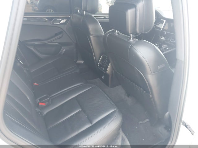 2023 PORSCHE MACAN WP1AA2A5XPLB17874 Photo 7