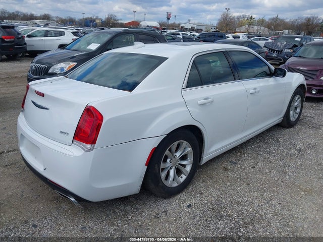 2016 Chrysler 300 Limited მანქანა იყიდება აუქციონზე, vin: 2C3CCAAG4GH243259, აუქციონის ნომერი: 44789795