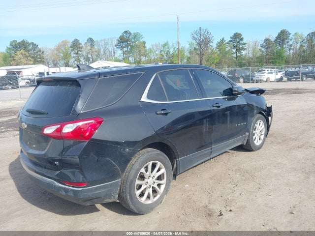 2GNAXJEV8J6143126 Chevrolet EQUINOX LT