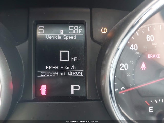 Продаж на аукціоні авто 2011 Jeep Grand Cherokee Laredo, vin: 1J4RS4GG8BC554071, номер лоту: 44789821