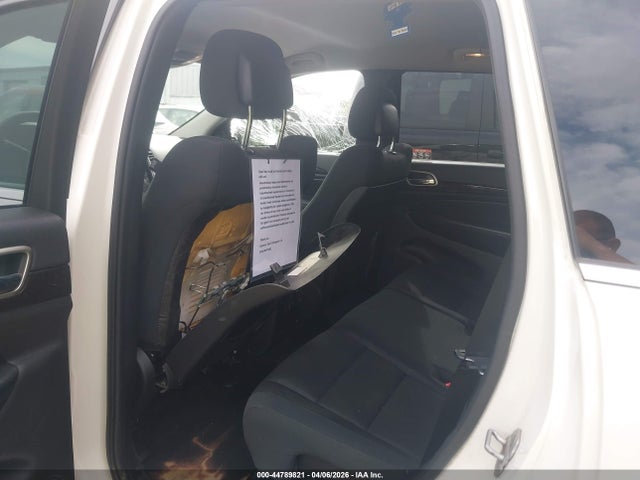 Продаж на аукціоні авто 2011 Jeep Grand Cherokee Laredo, vin: 1J4RS4GG8BC554071, номер лоту: 44789821