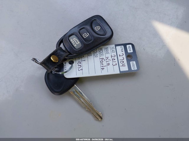 Продажа на аукционе авто 2013 Kia Forte Ex, vin: KNAFU4A25D5647909, номер лота: 44789836