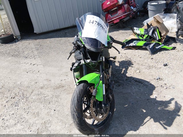 JKBZXJE18GA020310 Kawasaki Zx636 E
