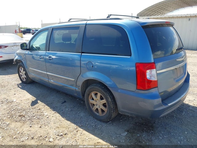 Продажа на аукционе авто 2011 Chrysler Town & Country Touring-l, vin: 2A4RR8DG2BR702715, номер лота: 44789856