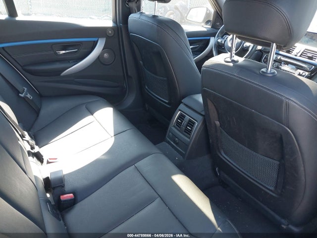 2018 BMW 340I WBA8B7G5XJNU94747 Photo 7