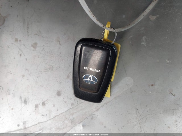 JTDKBRFU3G3010452 Toyota Prius Two
