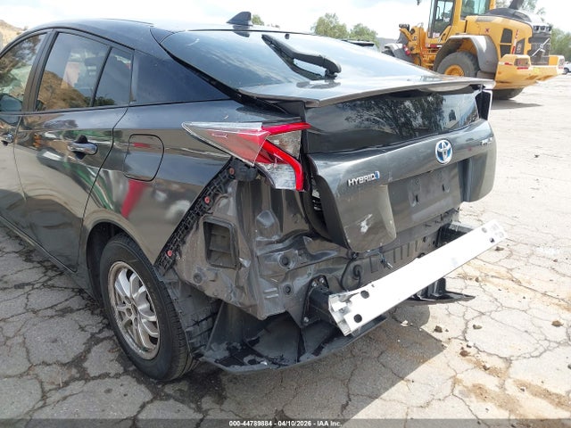JTDKBRFU3G3010452 Toyota Prius Two