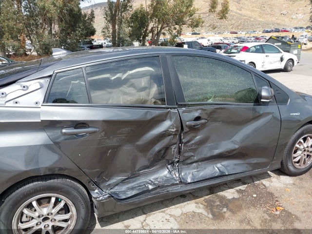 JTDKBRFU3G3010452 Toyota Prius Two