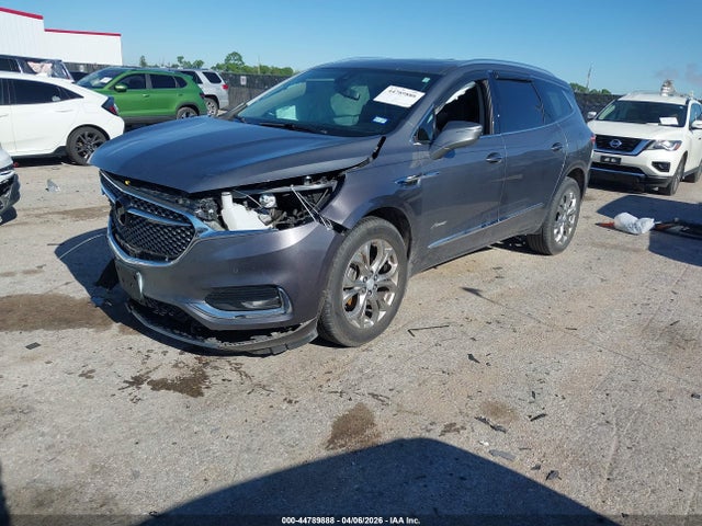44789888 :رقم المزاد ، 5GAERDKW9LJ136356 vin ، 2020 Buick Enclave Fwd Avenir مزاد بيع