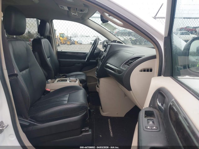 Продаж на аукціоні авто 2016 Chrysler Town & Country Touring, vin: 2C4RC1BG8GR238208, номер лоту: 44789892