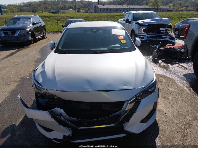 Продаж на аукціоні авто 2022 Nissan Sentra Sv Xtronic Cvt, vin: 3N1AB8CV9NY215641, номер лоту: 44789941