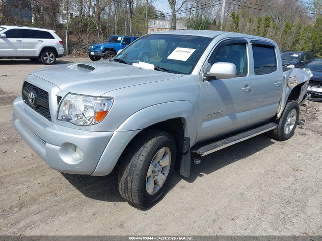 2011 Toyota Tacoma Base V6 მანქანა იყიდება აუქციონზე, vin: 3TMLU4EN6BM057185, აუქციონის ნომერი: 44789944