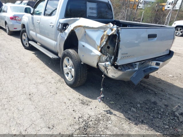 2011 Toyota Tacoma Base V6 მანქანა იყიდება აუქციონზე, vin: 3TMLU4EN6BM057185, აუქციონის ნომერი: 44789944