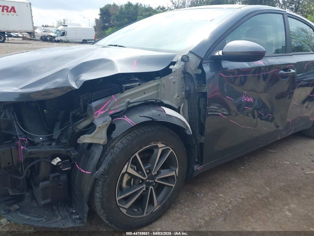 Aukcja sprzedaży 2024 Kia Forte Lxs, vin: 3KPF24ADXRE727325, numer aukcji: 44789951