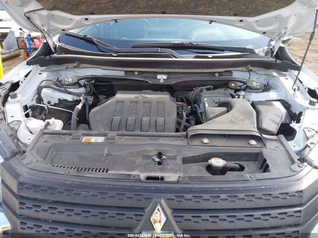 JA4ATWAA1PZ048029 Mitsubishi Eclipse Cross Se S-awc