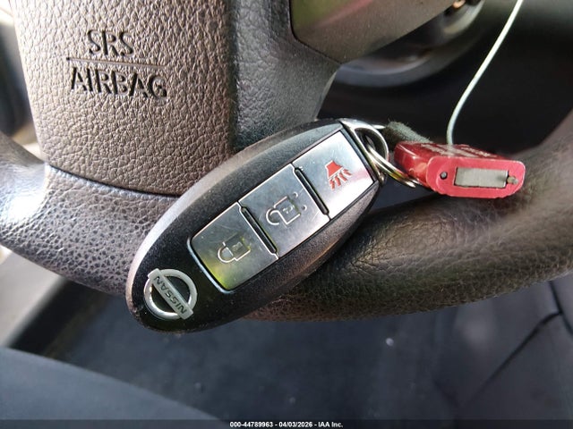 2013 Nissan Rogue Sv მანქანა იყიდება აუქციონზე, vin: JN8AS5MV7DW634544, აუქციონის ნომერი: 44789963