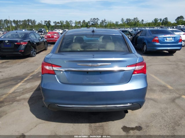 Продаж на аукціоні авто 2011 Chrysler 200 Lx, vin: 1C3BC4FB2BN559933, номер лоту: 44789981