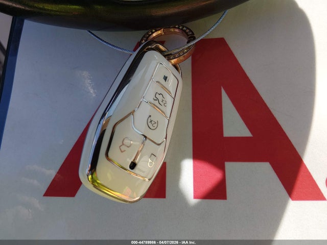 44789986 :رقم المزاد ، 5LMCJ1A91FUJ37357 vin ، 2015 Lincoln Mkc مزاد بيع