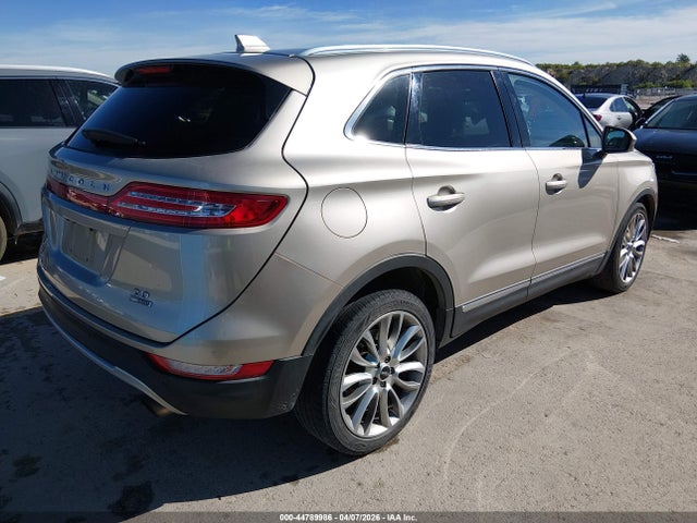 44789986 :رقم المزاد ، 5LMCJ1A91FUJ37357 vin ، 2015 Lincoln Mkc مزاد بيع