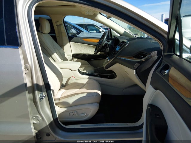 44789986 :رقم المزاد ، 5LMCJ1A91FUJ37357 vin ، 2015 Lincoln Mkc مزاد بيع
