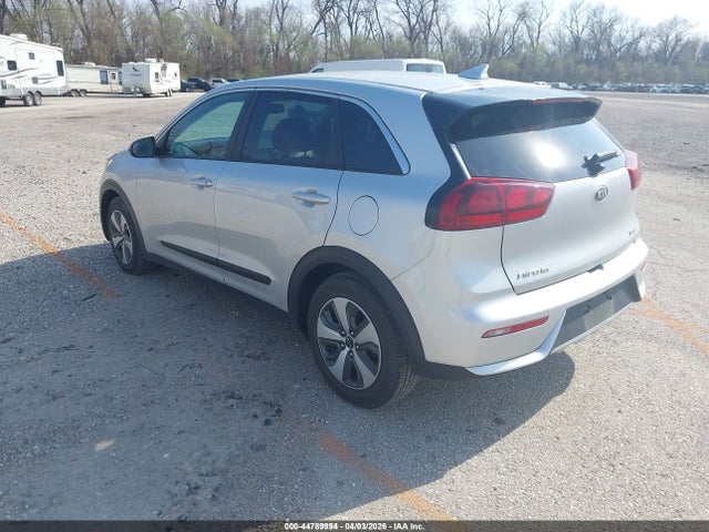 2018 KIA NIRO KNDCB3LC7J5132398 Photo 2