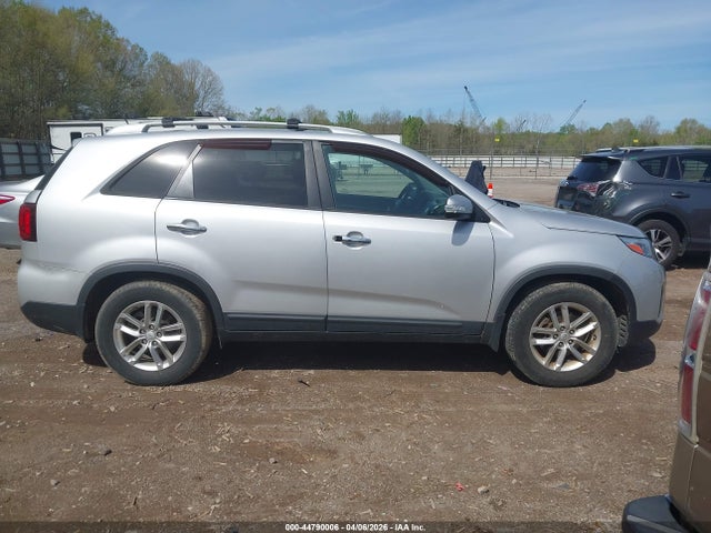 2014 Kia Sorento Lx მანქანა იყიდება აუქციონზე, vin: 5XYKT3A69EG548441, აუქციონის ნომერი: 44790006