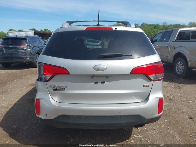 2014 Kia Sorento Lx მანქანა იყიდება აუქციონზე, vin: 5XYKT3A69EG548441, აუქციონის ნომერი: 44790006