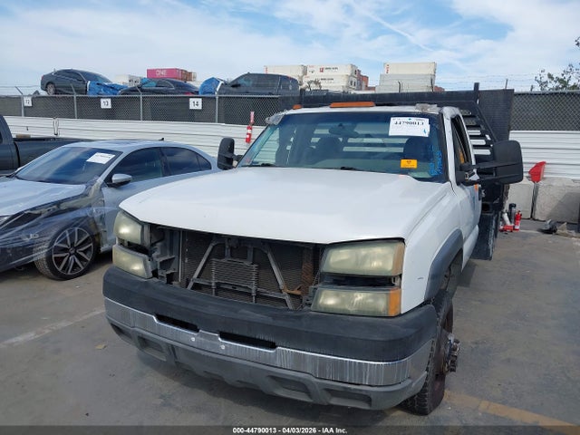Продаж на аукціоні авто 2005 Chevrolet Silverado 3500 Chassis Work Truck, vin: 1GBJC34U65E244485, номер лоту: 44790013