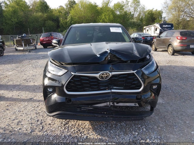 Toyota Highlander Le 2023 5TDKDRAH9PS510022 Image 12