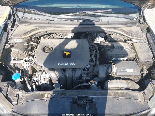 5NPD84LF1JH396221 Hyundai ELANTRA SEL