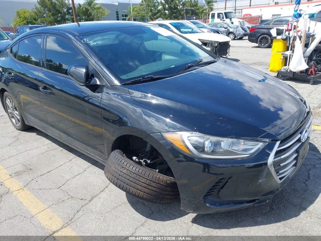 5NPD84LF1JH396221 Hyundai ELANTRA SEL