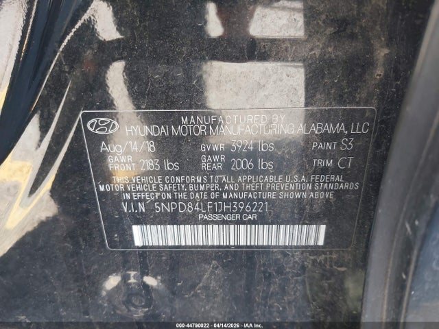 5NPD84LF1JH396221 Hyundai ELANTRA SEL