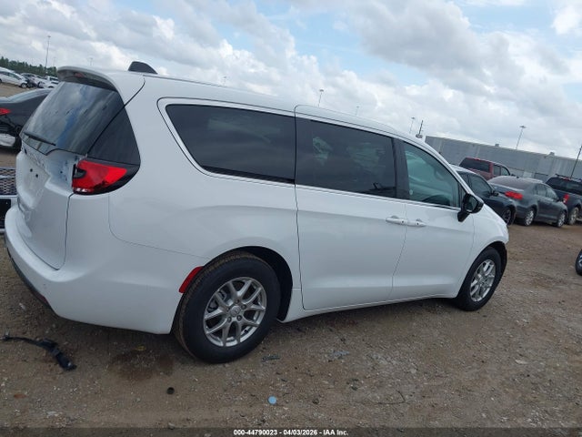 Aukcja sprzedaży 2026 Chrysler Pacifica Select, vin: 2C4RC1BG1TR226430, numer aukcji: 44790023