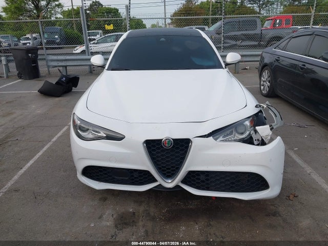 Auction sale of the 2018 Alfa Romeo Giulia Ti Sport, vin: ZARFAEEN0J7571771, lot number: 44790044
