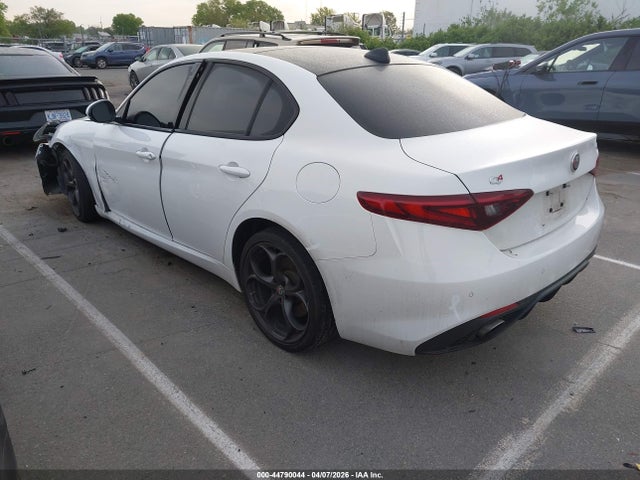 Auction sale of the 2018 Alfa Romeo Giulia Ti Sport, vin: ZARFAEEN0J7571771, lot number: 44790044