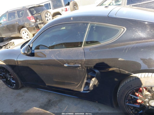 Porsche 718 Cayman S 2018 WP0AB2A86JK278373 Image 15