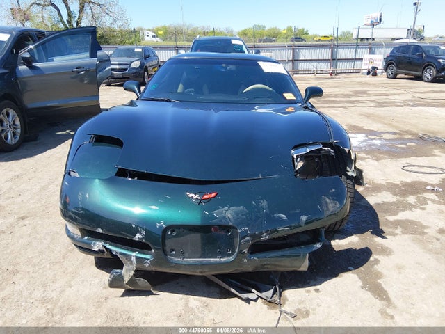 44790055 :رقم المزاد ، 1G1YY22G215122714 vin ، 2001 Chevrolet Corvette مزاد بيع