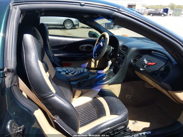 44790055 :رقم المزاد ، 1G1YY22G215122714 vin ، 2001 Chevrolet Corvette مزاد بيع