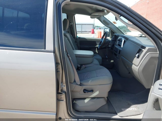 2007 Dodge Ram 1500 Slt მანქანა იყიდება აუქციონზე, vin: 1D7HA18P67J570506, აუქციონის ნომერი: 44790058