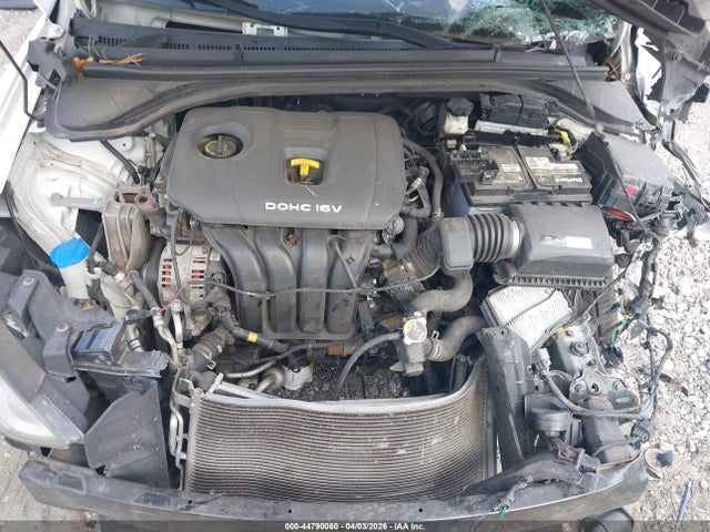 5NPD84LF3JH252850 Hyundai Elantra Value Edition