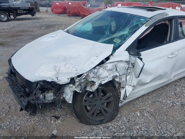 5NPD84LF3JH252850 Hyundai Elantra Value Edition