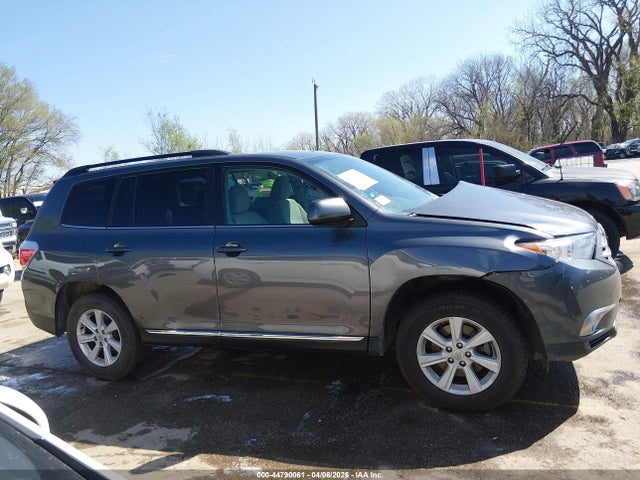 Продаж на аукціоні авто 2013 Toyota Highlander Base Plus V6, vin: 5TDZK3EH7DS136596, номер лоту: 44790061