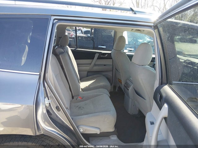 Продаж на аукціоні авто 2013 Toyota Highlander Base Plus V6, vin: 5TDZK3EH7DS136596, номер лоту: 44790061